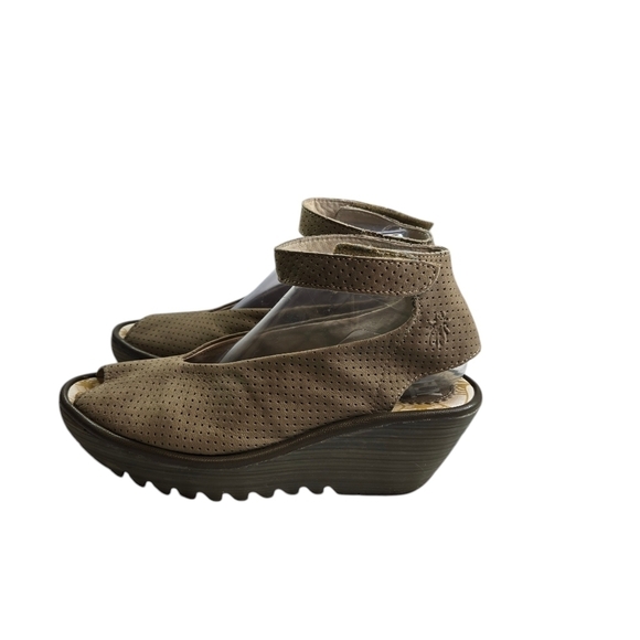 Fly London Yala beige perforated open toe ankle strap wedge heel - Picture 1 of 11
